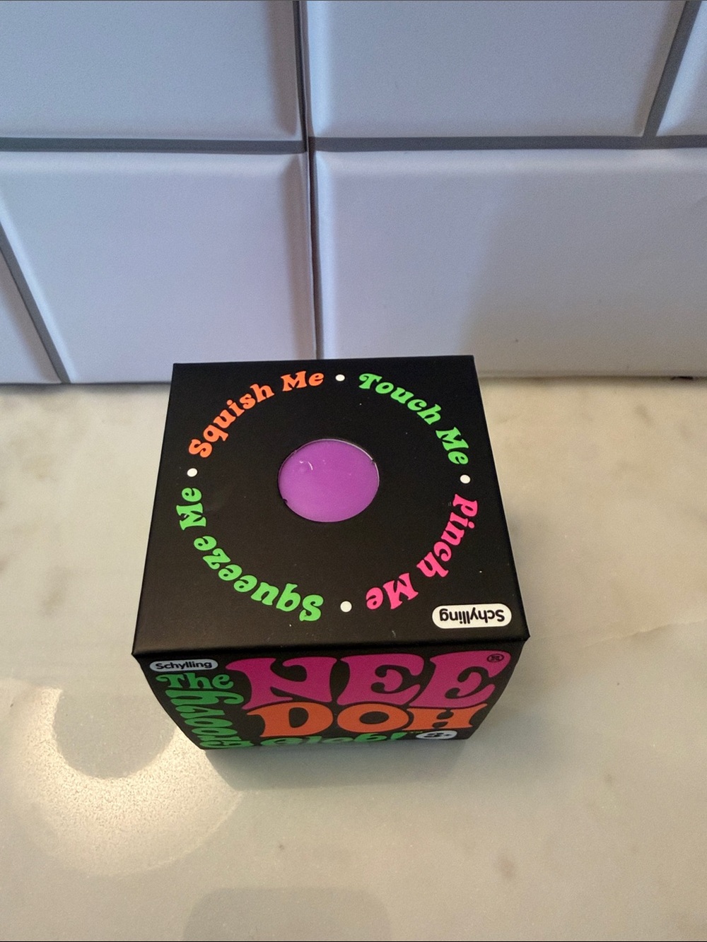 NeeDoh The Groovy Glob-Purple